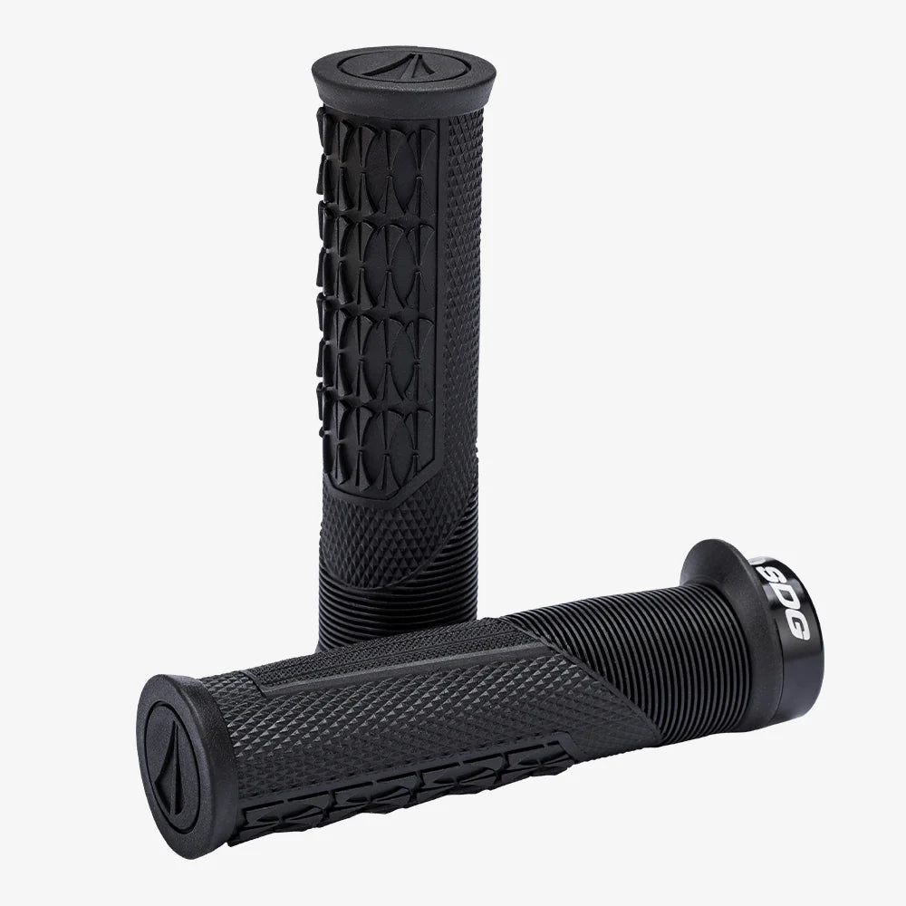 Puño Sdg Thrice OC Lock-On Black w/ Black Alloy Lock Ring
