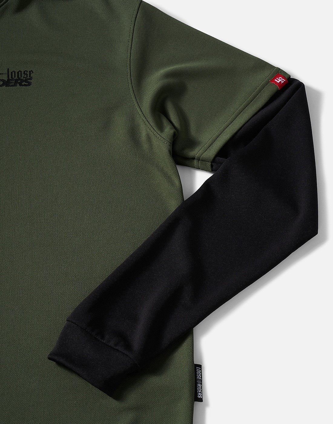 Polera Essential TW Olive Loose Riders