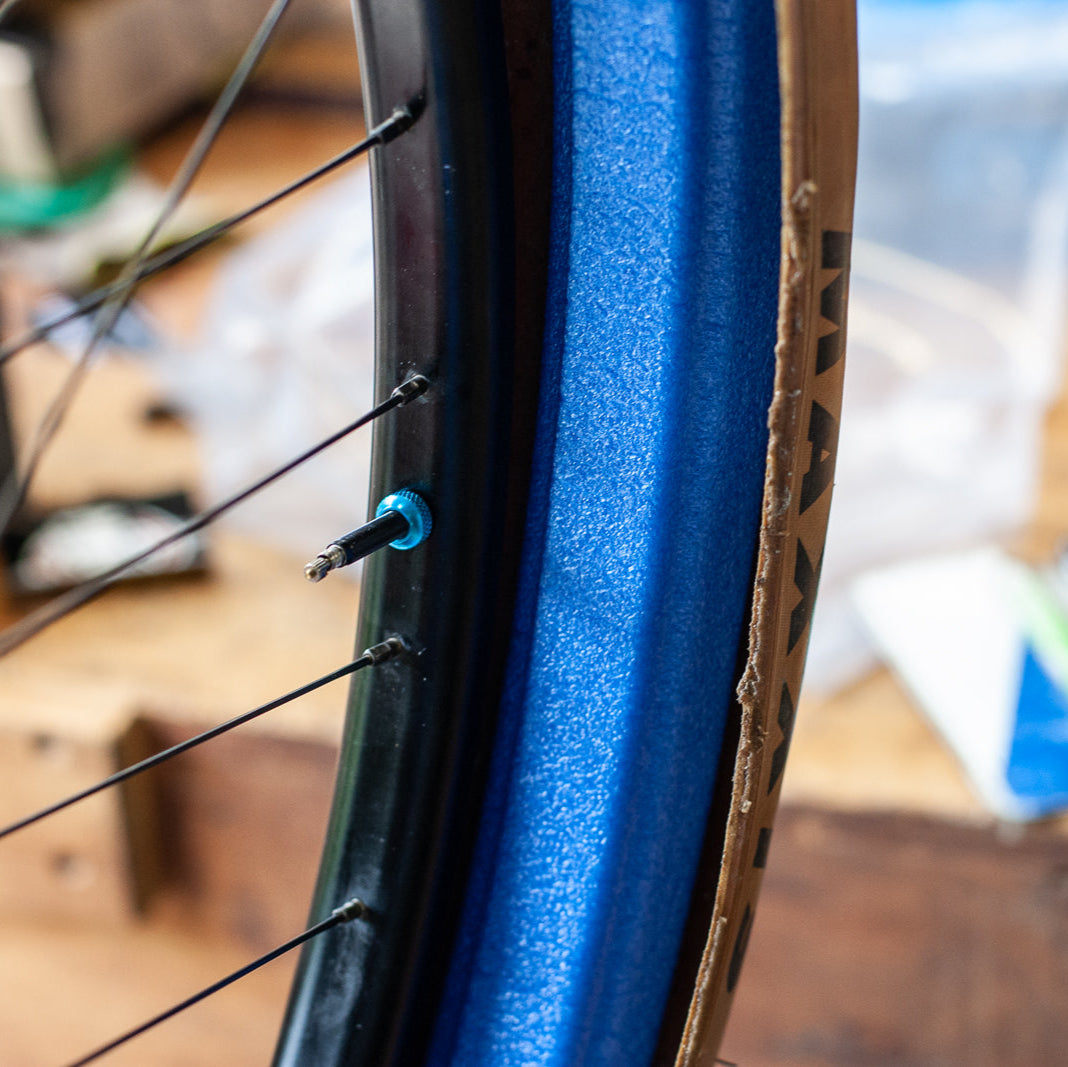 Servicio Instalación Neumático (sin protector)