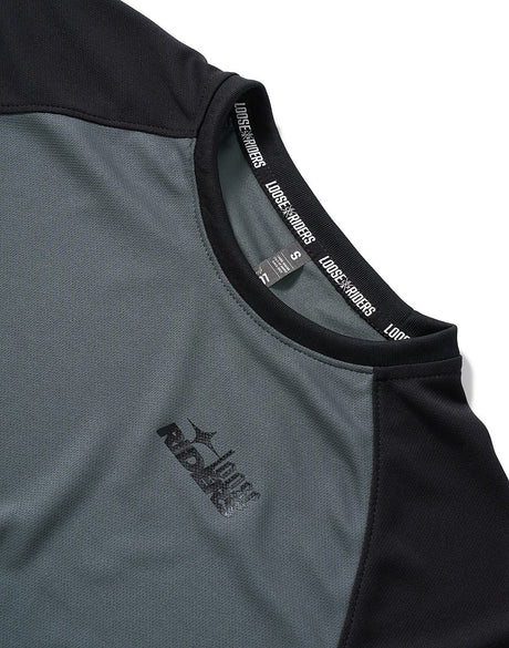 Polera Ess. Grey Black Loose Riders