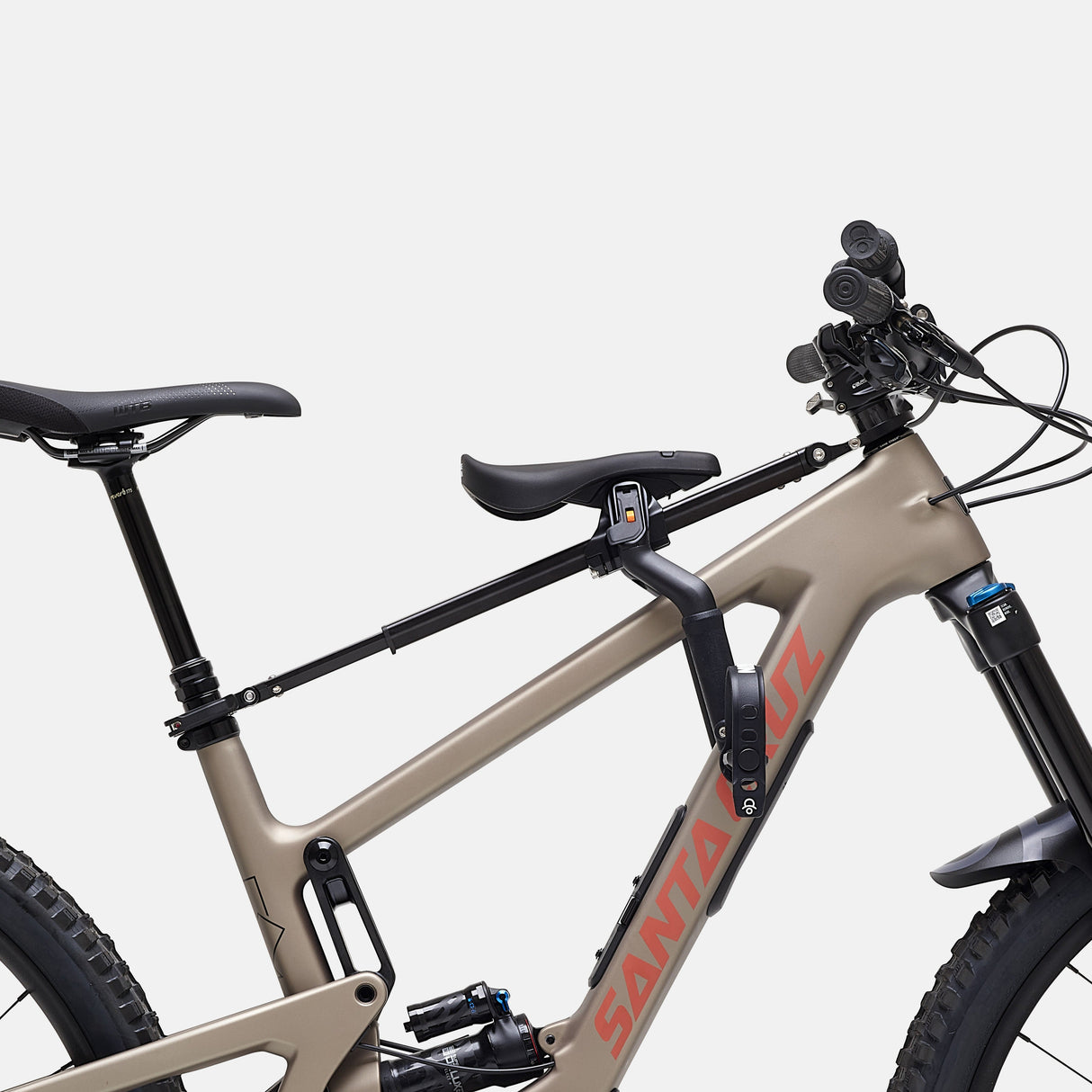 Shotgun Pro EVO con manubrio Pro en bicicleta