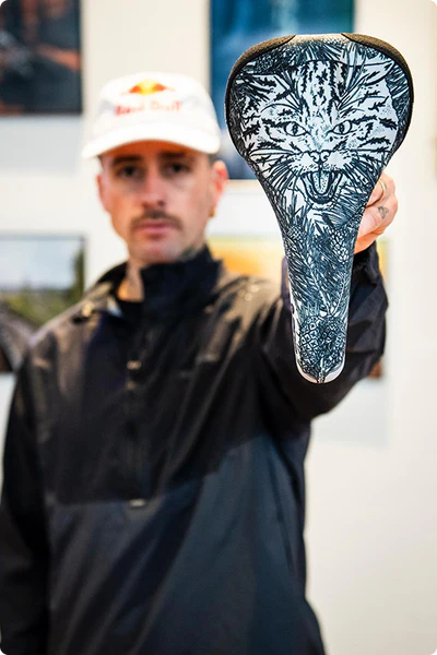 ASIENTO SDG BEL-AIR 3.0 LUX-ALLOY CAST-SDG Collab Kriss Kyle