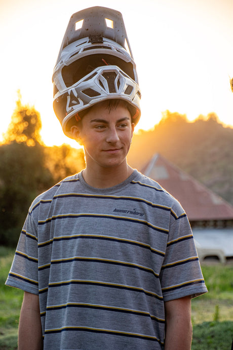 Polera Austin Grey Loose Riders