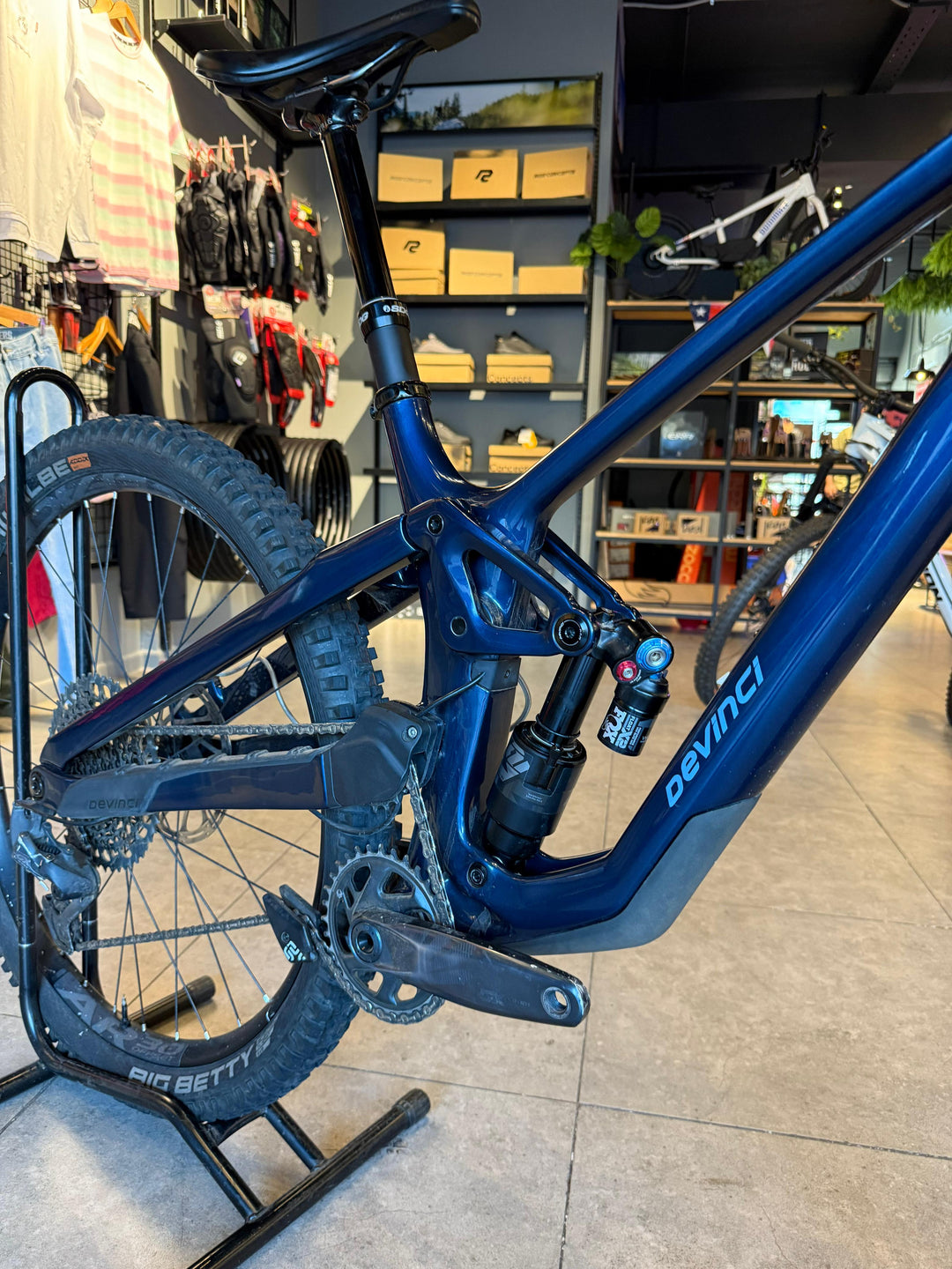 Bicicleta Devinci Spartan Carbon Blue M